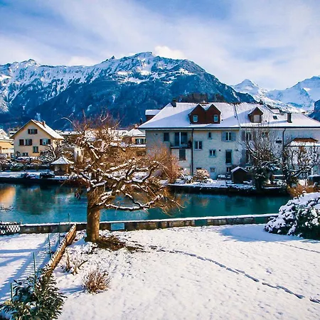 Jungfraublick Eg, Interlaken-west At The River Apartman *
